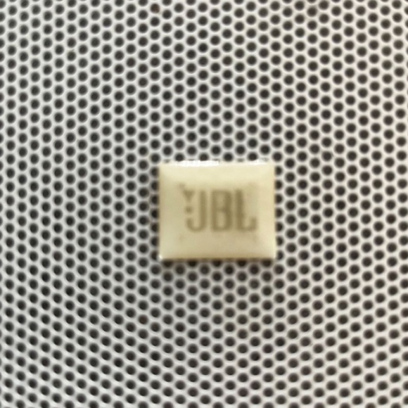 NEW!! JBL Indoor Ceiling Speakers SP6C - Picture 2 of 2